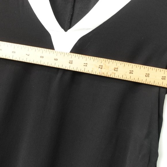 Zara Top Women Size XS V Neck Blouse Colorblock Contrast Grunge Black White Y2K - Picture 4 of 9